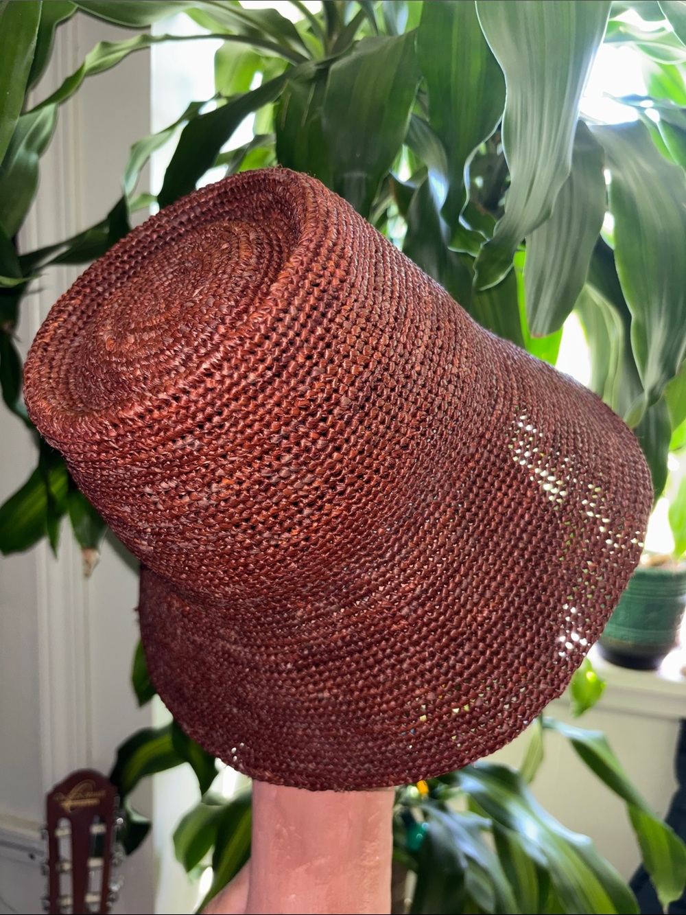 Janessa Leone Sz S Wide-Brim 100% Straw Woven Hat in Deep Red Brown - Picture 4 of 7